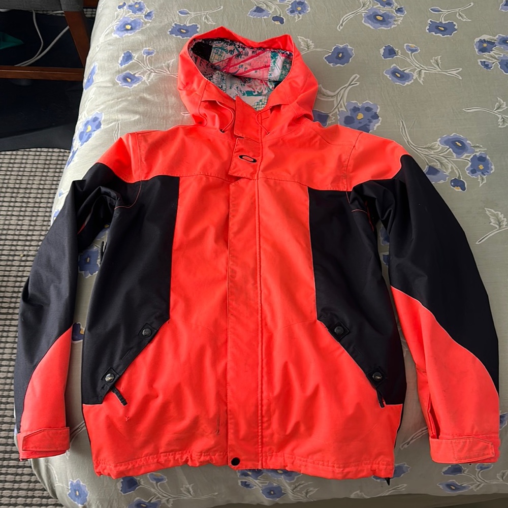 Oakley ski / snowboard jacket